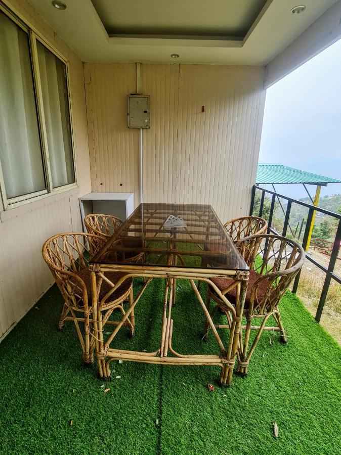 The Kanatal Arbour Luaran gambar